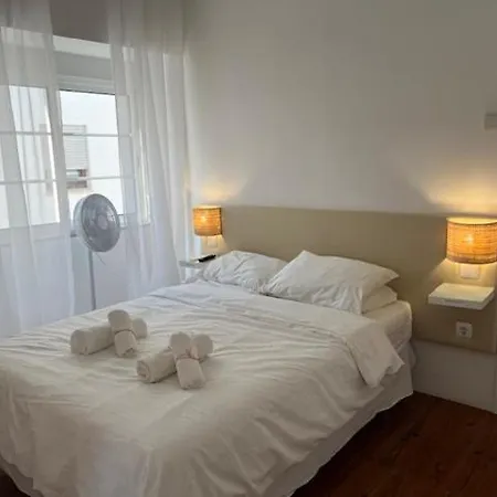 Bora Dormir Hostel Lagos