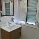 Vandrerhjem Bora *